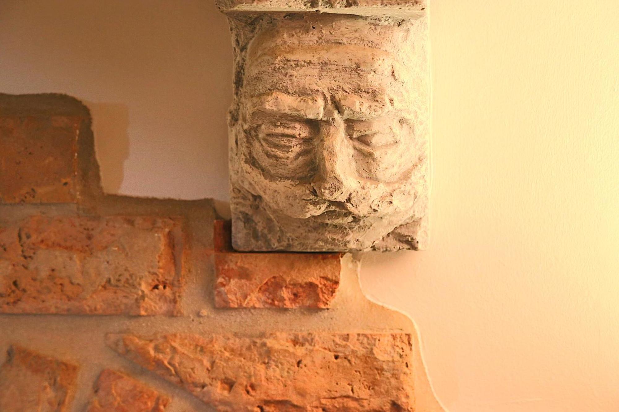 XIV Century Rooms Kastela Ngoại thất bức ảnh