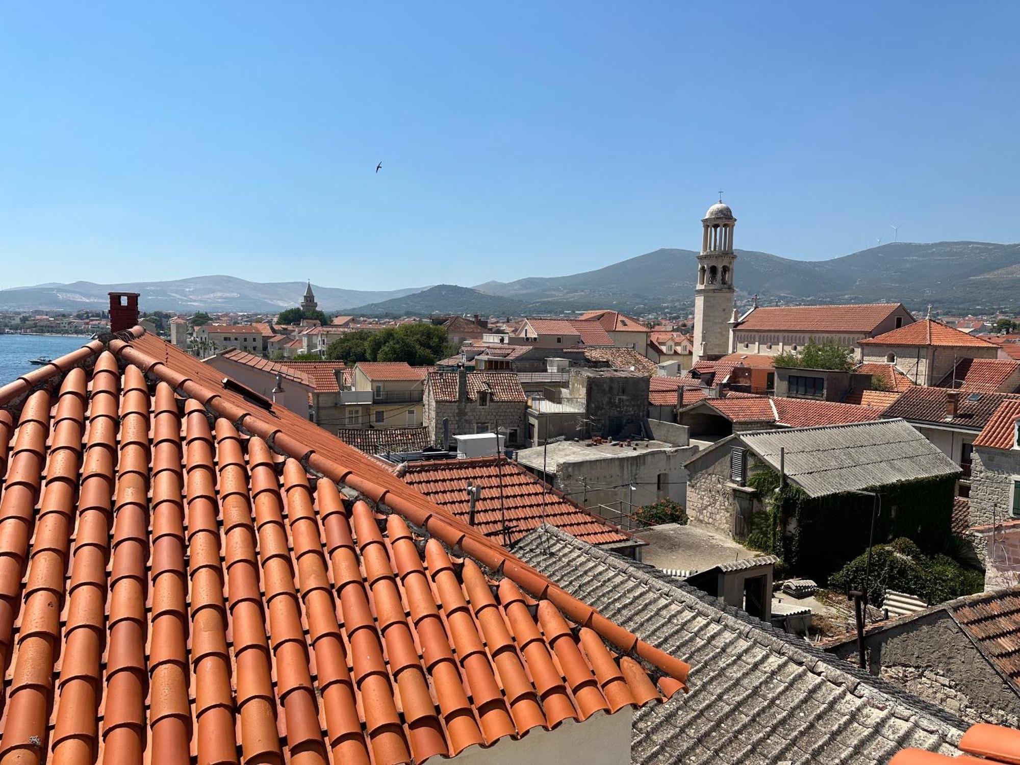 XIV Century Rooms Kastela Ngoại thất bức ảnh