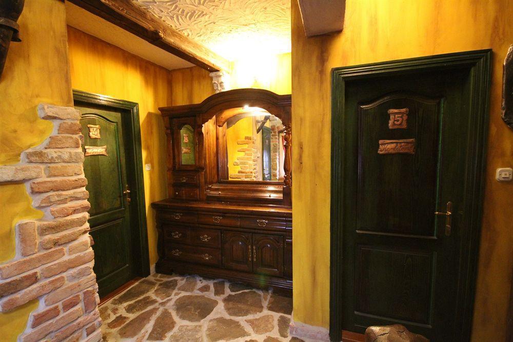 XIV Century Rooms Kastela Ngoại thất bức ảnh